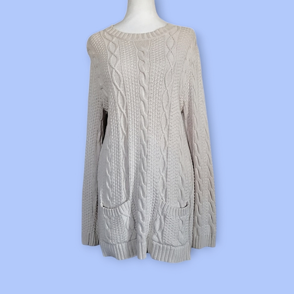 Jeanne Pierre Cable Knit Pocketed Tunic Sweater - Picture 2 of 5